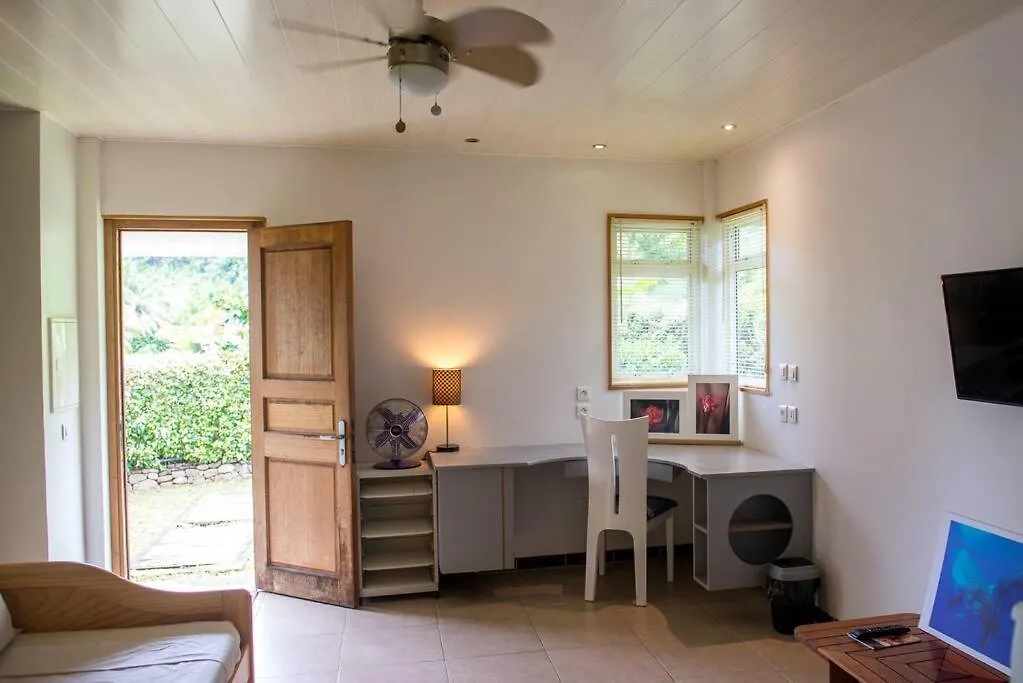Tomoko'S Bungalow Moorea Francouzská Polynésie